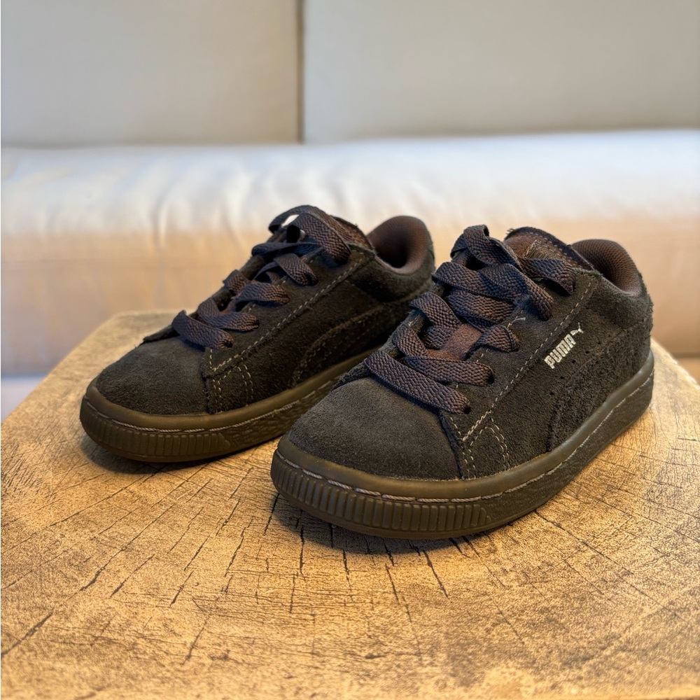 Puma Kids' Black Suede Low-Top Sneakers
